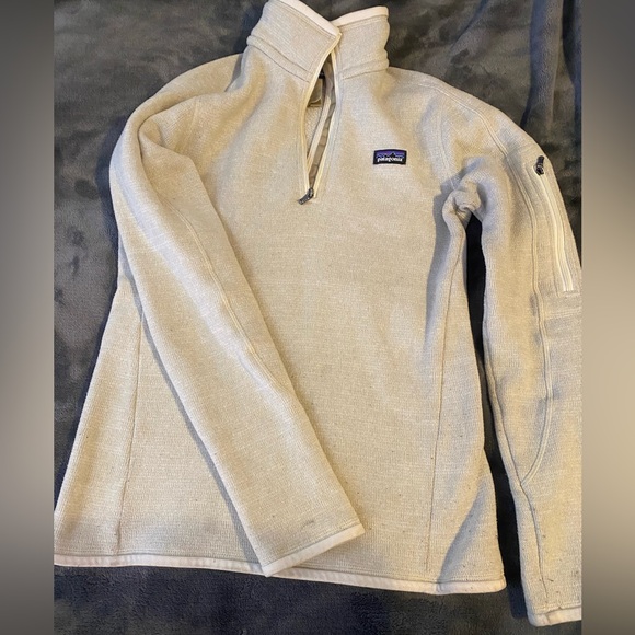 Patagonia - women’s quarter zip pull over fleece - Picture 2 of 3